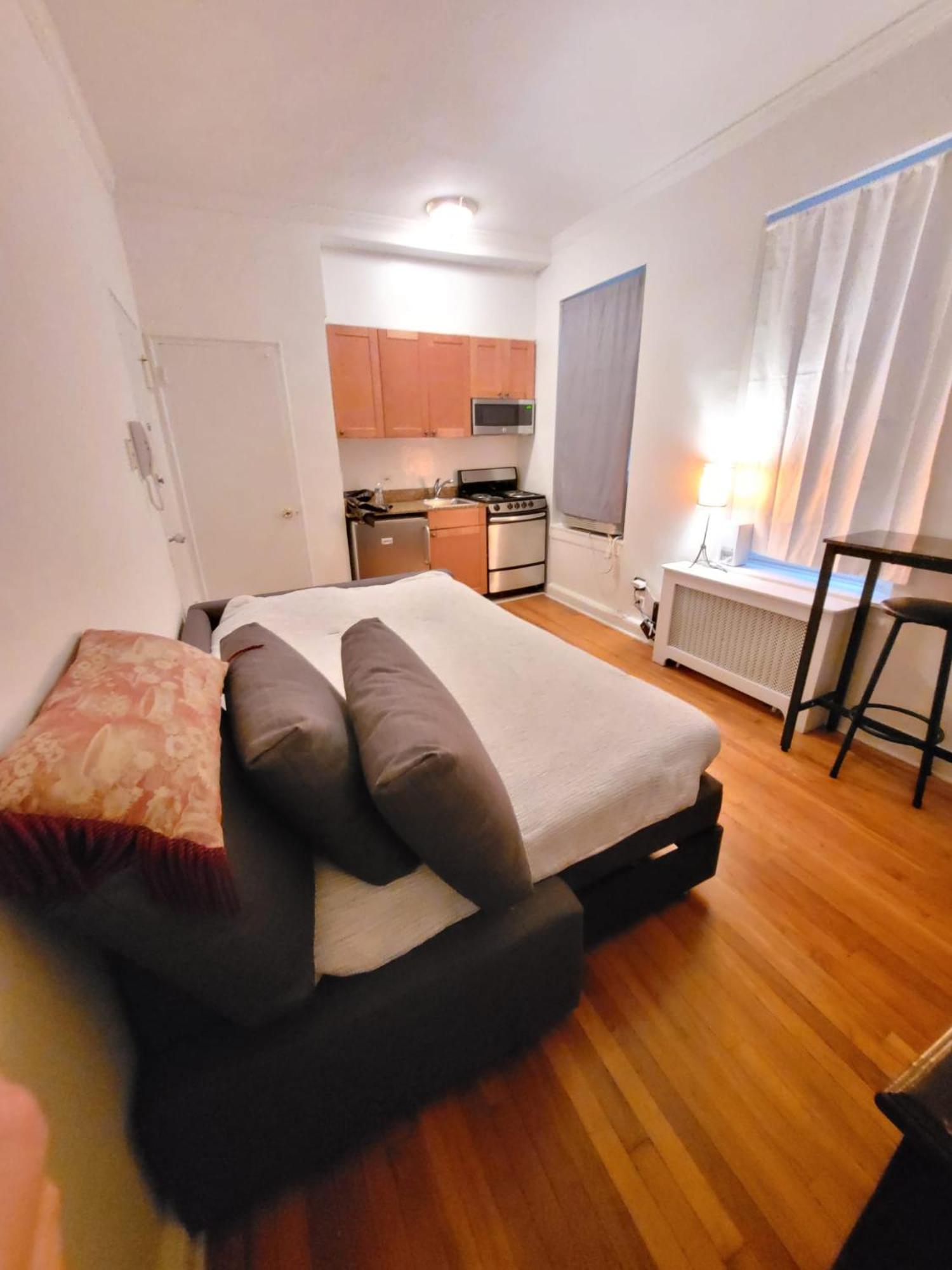 Upper East Side 2 Bedrooms Gem Ню Йорк Екстериор снимка